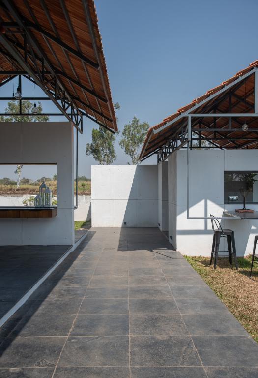 terni-farmhouse-shreyas-patil-architects-surfaces-reporter (1)